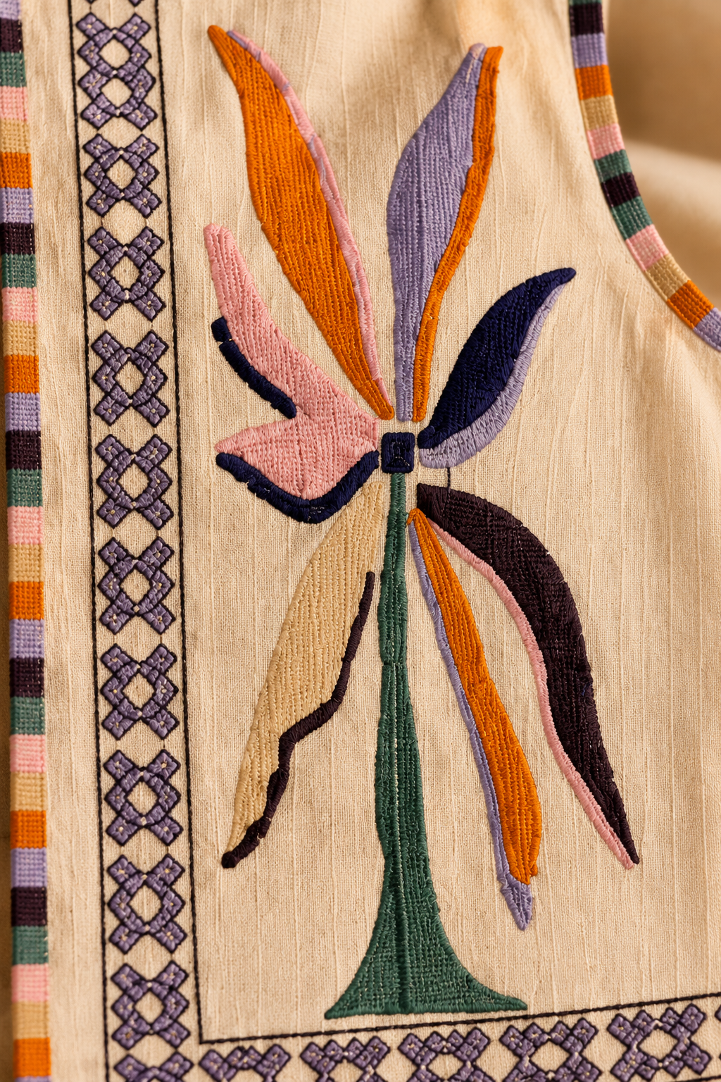 Palmera Embroidered Vest