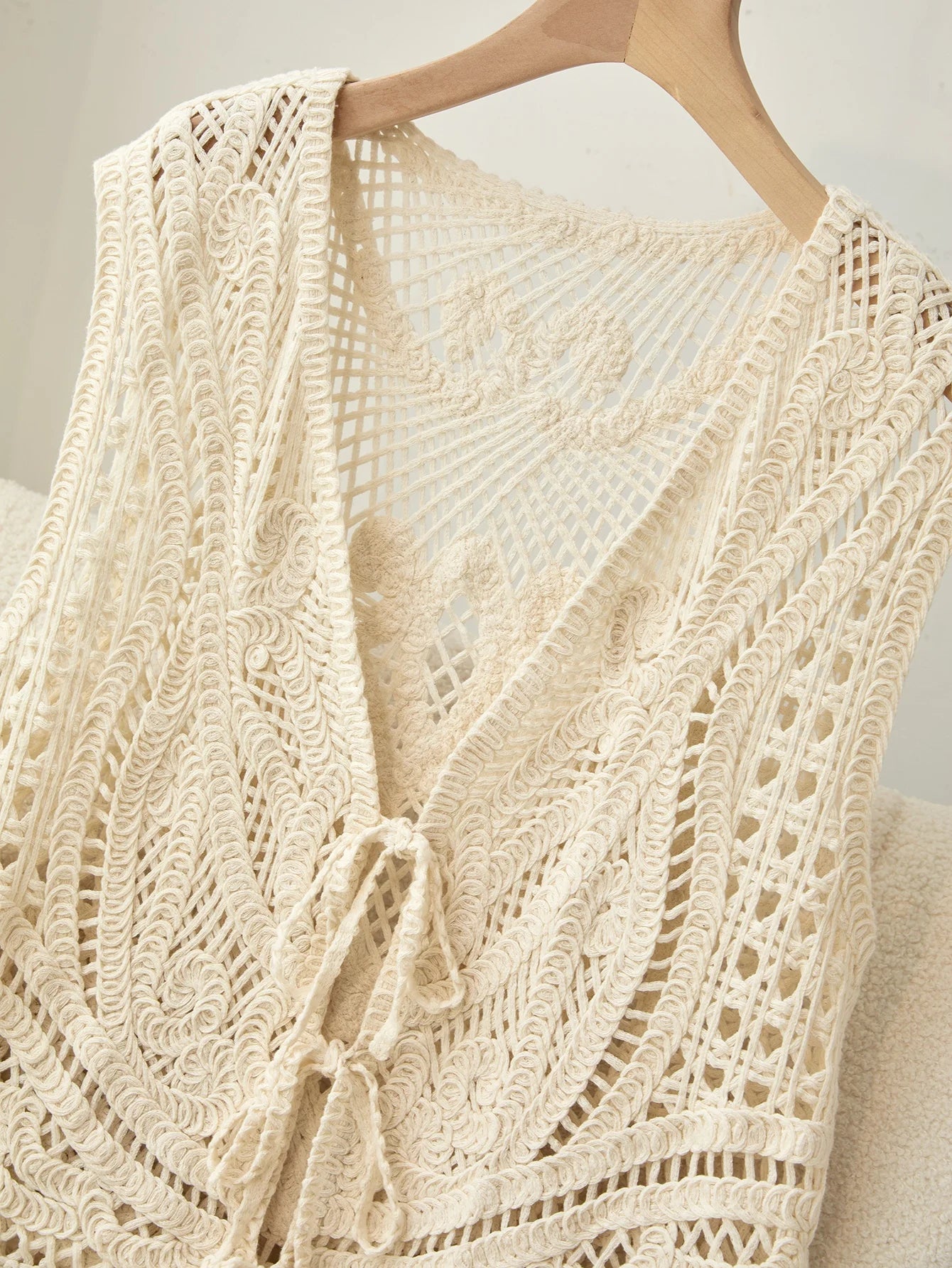 Cádiz Crochet Tie Vest